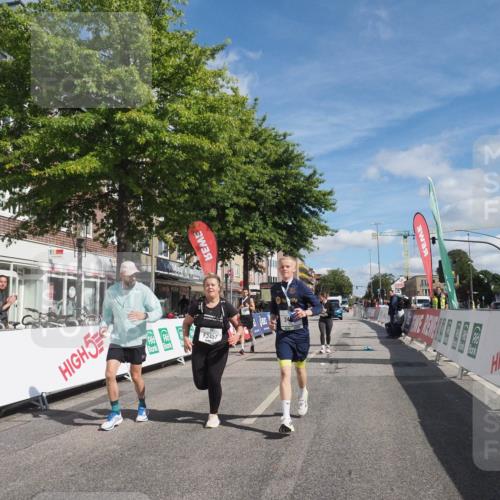 15.09.2024 - PSD Bank Halbmarathon Miley Keyser http://msf.ph/oto/7081846 15.09.2024 13:05:30 Ziel 2246, 3457 meine-sportfotos.de