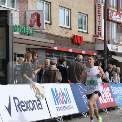 15.09.2024 - PSD Bank Halbmarathon Michael Strokosch http://msf.ph/oto/7081847 15.09.2024 11:18:23 Ziel 521, 582, 617, 639, 868, 1006, 1073, 2614 meine-sportfotos.de