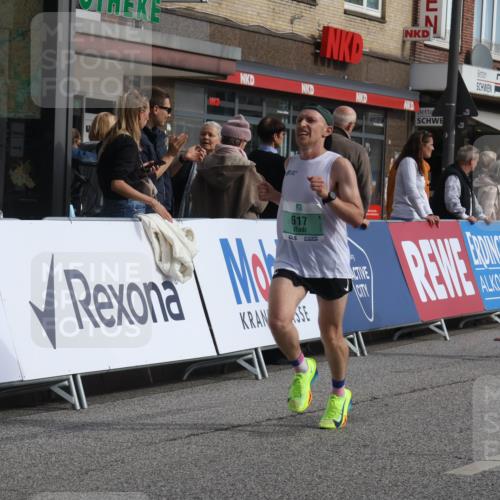 15.09.2024 - PSD Bank Halbmarathon Michael Strokosch http://msf.ph/oto/7081851 15.09.2024 11:18:24 Ziel 521, 582, 617, 639, 868, 1006, 1073 meine-sportfotos.de