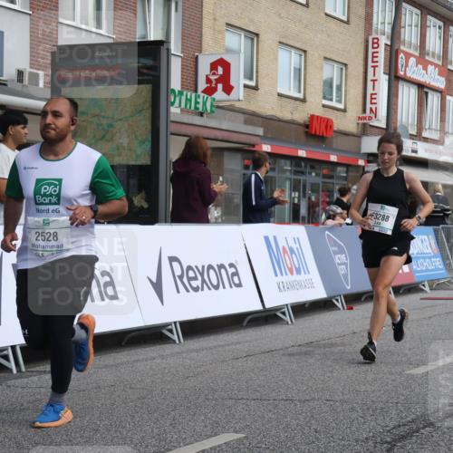 15.09.2024 - PSD Bank Halbmarathon Michael Strokosch http://msf.ph/oto/7081854 15.09.2024 12:27:24 Ziel 2114, 2156, 2309, 2528, 3288 meine-sportfotos.de