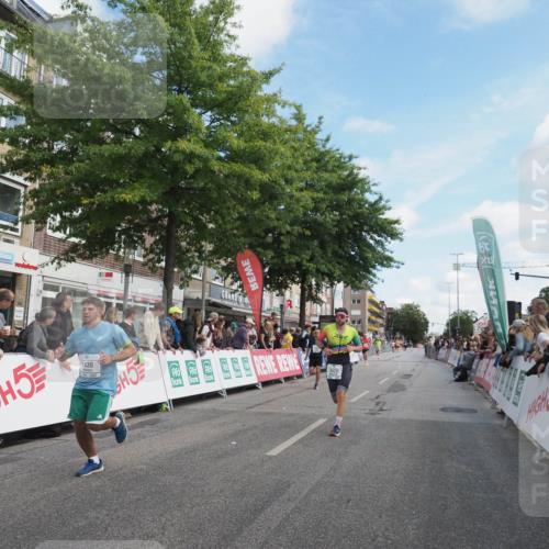 15.09.2024 - PSD Bank Halbmarathon Miley Keyser http://msf.ph/oto/7081867 15.09.2024 11:40:35 Ziel 1113, 1161, 1352, 1403, 1425, 1430, 1471, 1509, 2486, 2490, 2611 meine-sportfotos.de