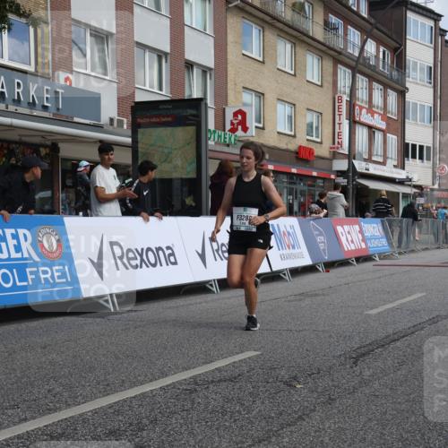 15.09.2024 - PSD Bank Halbmarathon Michael Strokosch http://msf.ph/oto/7081869 15.09.2024 12:27:24 Ziel 2114, 2156, 2309, 2528, 3288 meine-sportfotos.de