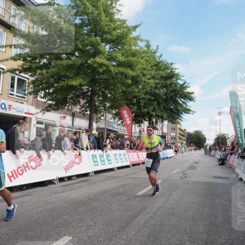 15.09.2024 - PSD Bank Halbmarathon Miley Keyser http://msf.ph/oto/7081876 15.09.2024 11:40:35 Ziel 1113, 1161, 1352, 1403, 1425, 1430, 1471, 1509, 2486, 2490, 2611 meine-sportfotos.de