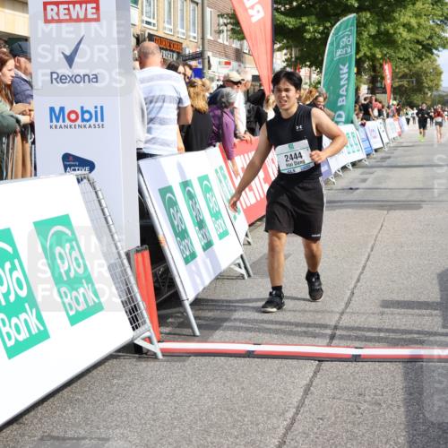 15.09.2024 - PSD Bank Halbmarathon Strokosch-Dieckow http://msf.ph/oto/7081878 15.09.2024 12:35:19 Ziel 2438, 2444, 3151, 3273, 3485 meine-sportfotos.de