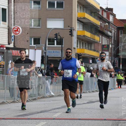 15.09.2024 - PSD Bank Halbmarathon Michael Strokosch http://msf.ph/oto/7081880 15.09.2024 12:27:28 Ziel 2114, 2156, 2309, 2528, 3288, 3424 meine-sportfotos.de
