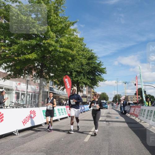 15.09.2024 - PSD Bank Halbmarathon Miley Keyser http://msf.ph/oto/7081888 15.09.2024 13:05:33 Ziel 2246, 3457 meine-sportfotos.de
