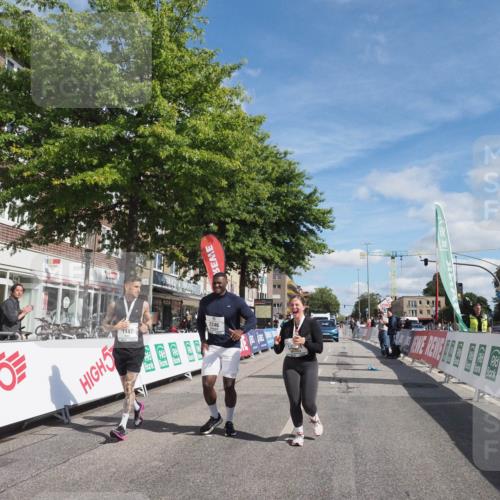 15.09.2024 - PSD Bank Halbmarathon Miley Keyser http://msf.ph/oto/7081902 15.09.2024 13:05:33 Ziel 2246, 3457 meine-sportfotos.de