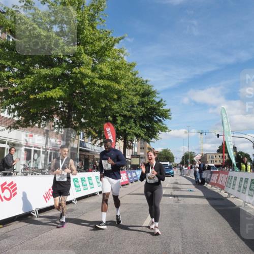 15.09.2024 - PSD Bank Halbmarathon Miley Keyser http://msf.ph/oto/7081906 15.09.2024 13:05:33 Ziel 2246, 3457 meine-sportfotos.de