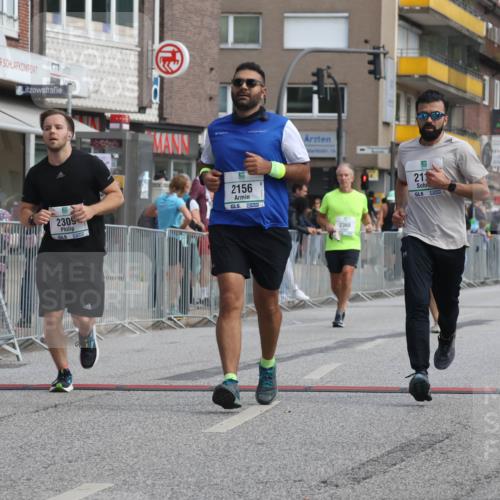 15.09.2024 - PSD Bank Halbmarathon Michael Strokosch http://msf.ph/oto/7081915 15.09.2024 12:27:30 Ziel 2114, 2156, 2309, 2360, 2528, 3288, 3424 meine-sportfotos.de