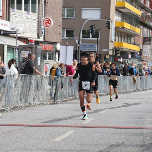 15.09.2024 - PSD Bank Halbmarathon Michael Strokosch http://msf.ph/oto/7081925 15.09.2024 11:18:45 Ziel 420, 660, 1085 meine-sportfotos.de