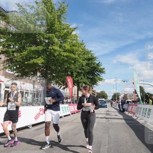 15.09.2024 - PSD Bank Halbmarathon Miley Keyser http://msf.ph/oto/7081931 15.09.2024 13:05:34 Ziel 2246, 3457 meine-sportfotos.de