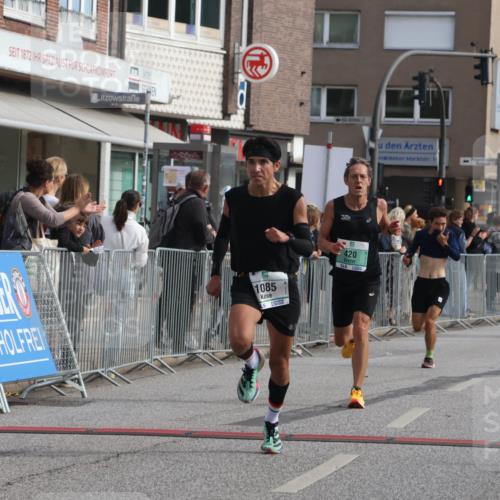 15.09.2024 - PSD Bank Halbmarathon Michael Strokosch http://msf.ph/oto/7081936 15.09.2024 11:18:46 Ziel 420, 660, 849, 1085 meine-sportfotos.de