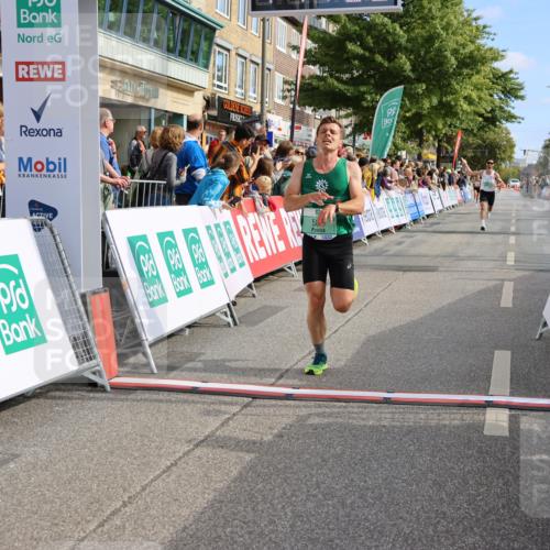 15.09.2024 - PSD Bank Halbmarathon Strokosch-Dieckow http://msf.ph/oto/7081946 15.09.2024 11:18:13 Ziel 418, 583, 863, 1077, 2466 meine-sportfotos.de