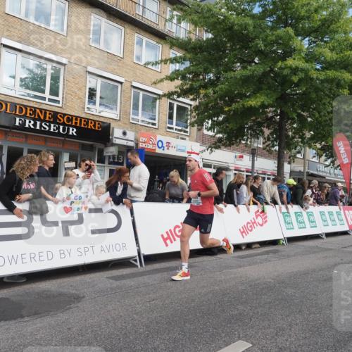 15.09.2024 - PSD Bank Halbmarathon Miley Keyser http://msf.ph/oto/7081955 15.09.2024 11:40:41 Ziel 1113, 1245, 1293, 1330, 1425, 1430, 1471, 1509, 2486, 2490, 2633 meine-sportfotos.de