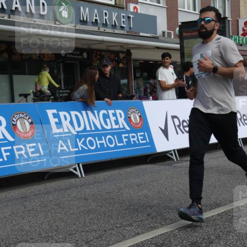 15.09.2024 - PSD Bank Halbmarathon Michael Strokosch http://msf.ph/oto/7081968 15.09.2024 12:27:34 Ziel 2114, 2156, 2309, 2360, 2528, 3288, 3424 meine-sportfotos.de