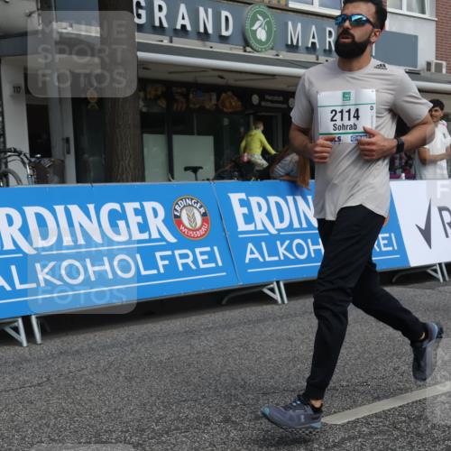 15.09.2024 - PSD Bank Halbmarathon Michael Strokosch http://msf.ph/oto/7081972 15.09.2024 12:27:34 Ziel 2114, 2156, 2309, 2360, 2528, 3288, 3424 meine-sportfotos.de