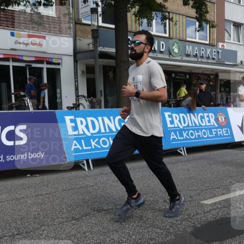 15.09.2024 - PSD Bank Halbmarathon Michael Strokosch http://msf.ph/oto/7081978 15.09.2024 12:27:34 Ziel 2114, 2156, 2309, 2360, 2528, 3288, 3424 meine-sportfotos.de