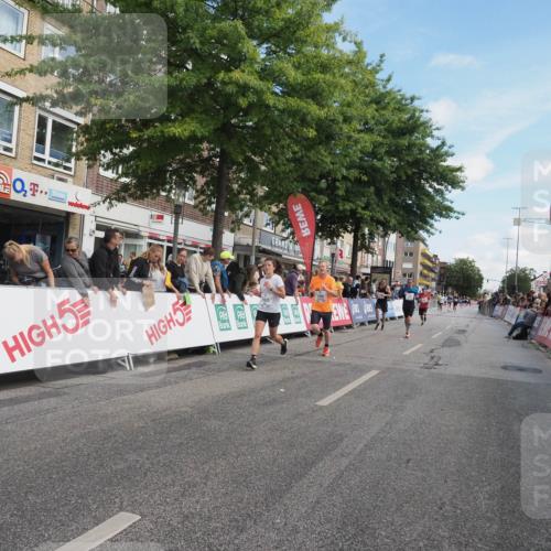 15.09.2024 - PSD Bank Halbmarathon Miley Keyser http://msf.ph/oto/7081981 15.09.2024 11:40:51 Ziel 1040, 1108, 1245, 1293, 1330, 2490, 2633 meine-sportfotos.de