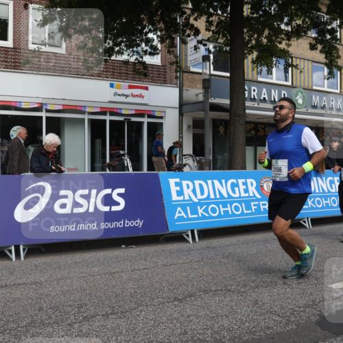 15.09.2024 - PSD Bank Halbmarathon Michael Strokosch http://msf.ph/oto/7081985 15.09.2024 12:27:35 Ziel 2114, 2156, 2309, 2360, 3424 meine-sportfotos.de