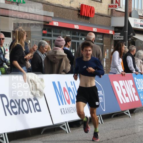 15.09.2024 - PSD Bank Halbmarathon Michael Strokosch http://msf.ph/oto/7082003 15.09.2024 11:18:50 Ziel 420, 584, 660, 849, 866, 1066, 1085 meine-sportfotos.de