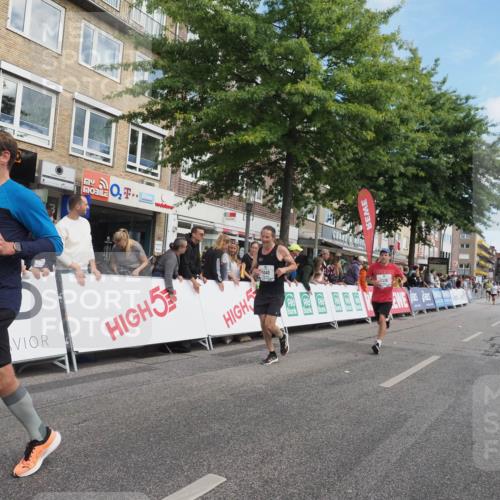 15.09.2024 - PSD Bank Halbmarathon Miley Keyser http://msf.ph/oto/7082018 15.09.2024 11:40:54 Ziel 697, 1040, 1108, 1245, 1293, 1330, 2633 meine-sportfotos.de