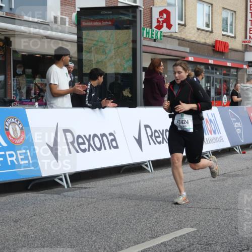 15.09.2024 - PSD Bank Halbmarathon Michael Strokosch http://msf.ph/oto/7082019 15.09.2024 12:27:38 Ziel 2114, 2156, 2309, 2360, 3424 meine-sportfotos.de