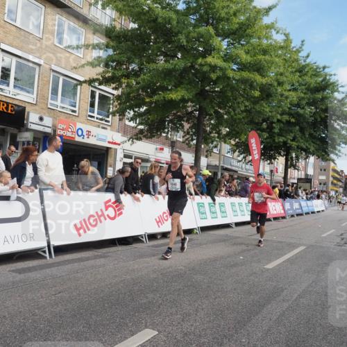 15.09.2024 - PSD Bank Halbmarathon Miley Keyser http://msf.ph/oto/7082020 15.09.2024 11:40:54 Ziel 697, 1040, 1108, 1245, 1293, 1330, 2633 meine-sportfotos.de