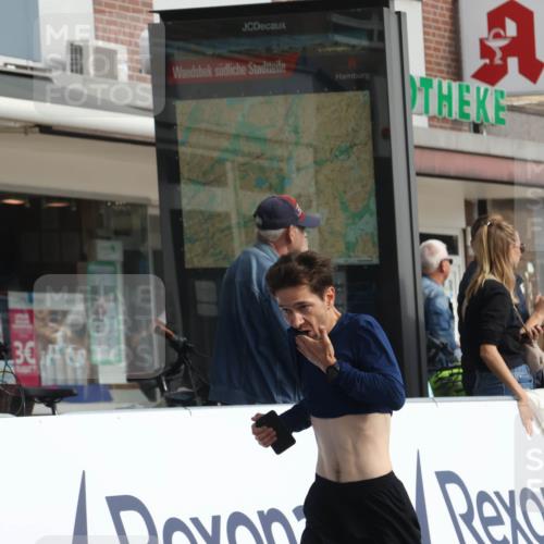 15.09.2024 - PSD Bank Halbmarathon Michael Strokosch http://msf.ph/oto/7082021 15.09.2024 11:18:51 Ziel 420, 584, 660, 849, 866, 1066, 1085 meine-sportfotos.de