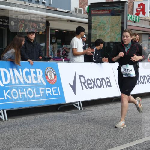 15.09.2024 - PSD Bank Halbmarathon Michael Strokosch http://msf.ph/oto/7082028 15.09.2024 12:27:38 Ziel 2114, 2156, 2309, 2360, 3424 meine-sportfotos.de