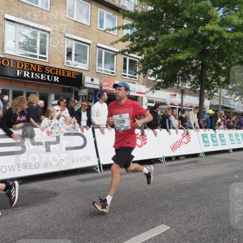 15.09.2024 - PSD Bank Halbmarathon Miley Keyser http://msf.ph/oto/7082034 15.09.2024 11:40:56 Ziel 697, 765, 1040, 1108, 1245, 1293, 1330, 1388, 2633 meine-sportfotos.de