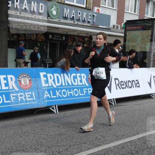 15.09.2024 - PSD Bank Halbmarathon Michael Strokosch http://msf.ph/oto/7082037 15.09.2024 12:27:39 Ziel 2114, 2156, 2309, 2360, 3284, 3424 meine-sportfotos.de