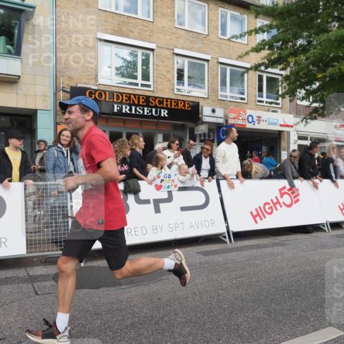 15.09.2024 - PSD Bank Halbmarathon Miley Keyser http://msf.ph/oto/7082040 15.09.2024 11:40:56 Ziel 697, 765, 1040, 1108, 1245, 1293, 1330, 1388, 2633 meine-sportfotos.de