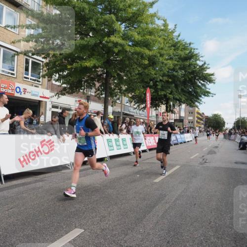 15.09.2024 - PSD Bank Halbmarathon Miley Keyser http://msf.ph/oto/7082058 15.09.2024 11:41:04 Ziel 697, 765, 1040, 1108, 1130, 1265, 1388, 1469, 2538, 3513 meine-sportfotos.de