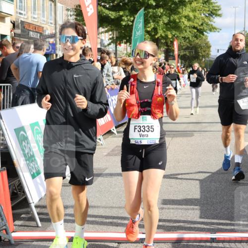 15.09.2024 - PSD Bank Halbmarathon Strokosch-Dieckow http://msf.ph/oto/7082082 15.09.2024 12:35:36 Ziel 2207, 2324, 3300, 3335, 3468 meine-sportfotos.de