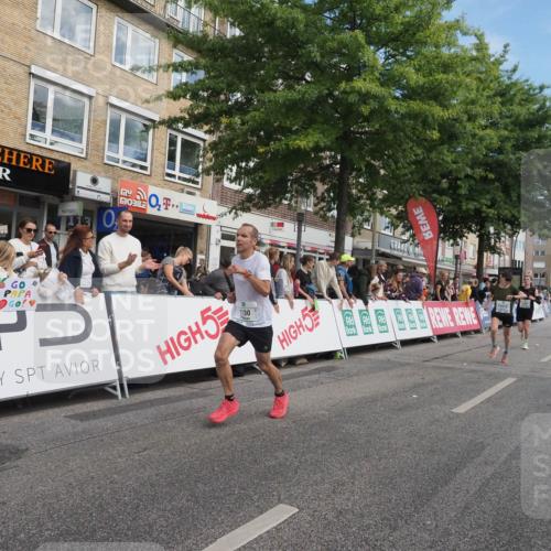 15.09.2024 - PSD Bank Halbmarathon Miley Keyser http://msf.ph/oto/7082085 15.09.2024 11:41:10 Ziel 697, 765, 1108, 1130, 1244, 1265, 1388, 1469, 1936, 2538, 3513 meine-sportfotos.de