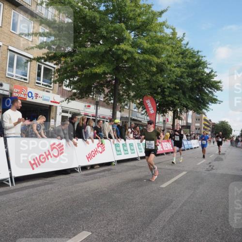 15.09.2024 - PSD Bank Halbmarathon Miley Keyser http://msf.ph/oto/7082092 15.09.2024 11:41:11 Ziel 697, 765, 1108, 1130, 1244, 1265, 1388, 1469, 1936, 2538, 3513 meine-sportfotos.de
