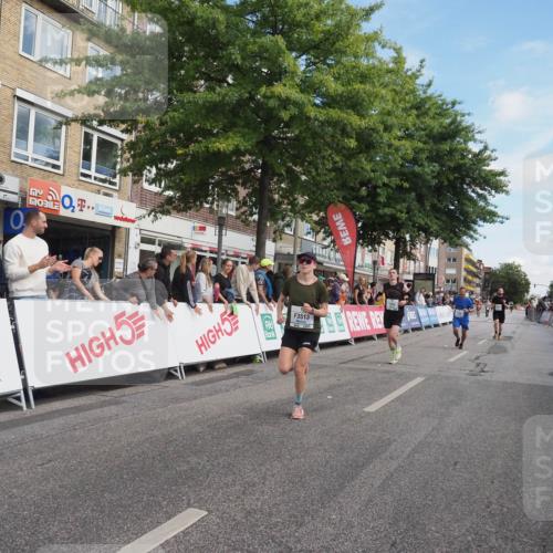 15.09.2024 - PSD Bank Halbmarathon Miley Keyser http://msf.ph/oto/7082096 15.09.2024 11:41:11 Ziel 697, 765, 1108, 1130, 1244, 1265, 1388, 1469, 1936, 2538, 3513 meine-sportfotos.de