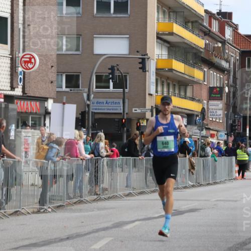 15.09.2024 - PSD Bank Halbmarathon Michael Strokosch http://msf.ph/oto/7082110 15.09.2024 11:19:07 Ziel 584, 640, 866, 1066 meine-sportfotos.de