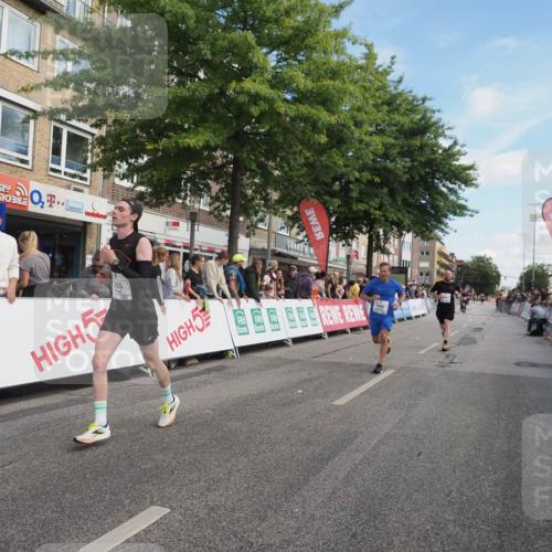 15.09.2024 - PSD Bank Halbmarathon Miley Keyser http://msf.ph/oto/7082113 15.09.2024 11:41:13 Ziel 697, 761, 765, 1130, 1244, 1265, 1388, 1469, 1936, 2538, 3513 meine-sportfotos.de