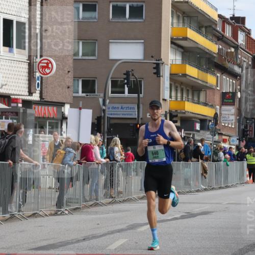 15.09.2024 - PSD Bank Halbmarathon Michael Strokosch http://msf.ph/oto/7082120 15.09.2024 11:19:07 Ziel 584, 640, 866, 1066 meine-sportfotos.de