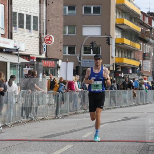 15.09.2024 - PSD Bank Halbmarathon Michael Strokosch http://msf.ph/oto/7082129 15.09.2024 11:19:07 Ziel 584, 640, 866, 1066 meine-sportfotos.de