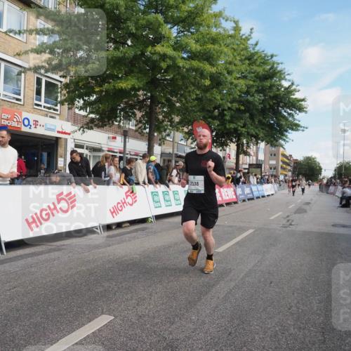 15.09.2024 - PSD Bank Halbmarathon Miley Keyser http://msf.ph/oto/7082131 15.09.2024 11:41:15 Ziel 761, 765, 934, 1130, 1244, 1265, 1388, 1469, 1936, 2538, 3513 meine-sportfotos.de