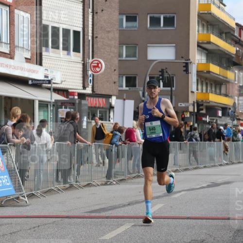15.09.2024 - PSD Bank Halbmarathon Michael Strokosch http://msf.ph/oto/7082136 15.09.2024 11:19:08 Ziel 640, 866, 1066 meine-sportfotos.de