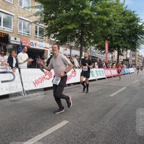 15.09.2024 - PSD Bank Halbmarathon Miley Keyser http://msf.ph/oto/7082147 15.09.2024 11:41:22 Ziel 761, 768, 934, 960, 1244, 1265, 1469, 1936, 2538 meine-sportfotos.de