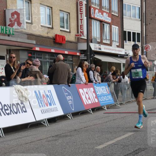 15.09.2024 - PSD Bank Halbmarathon Michael Strokosch http://msf.ph/oto/7082150 15.09.2024 11:19:09 Ziel 640, 866 meine-sportfotos.de