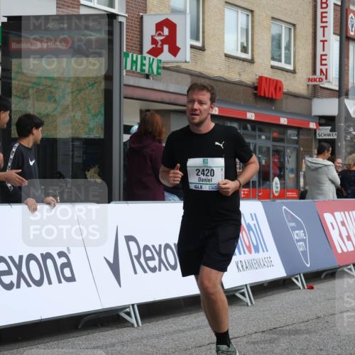 15.09.2024 - PSD Bank Halbmarathon Michael Strokosch http://msf.ph/oto/7082167 15.09.2024 12:27:52 Ziel 1858, 2322, 2420, 3073, 3284 meine-sportfotos.de