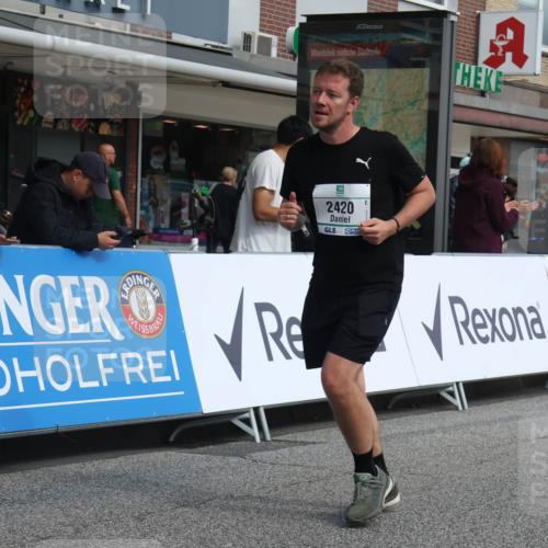 15.09.2024 - PSD Bank Halbmarathon Michael Strokosch http://msf.ph/oto/7082189 15.09.2024 12:27:53 Ziel 1858, 2322, 2420, 3073, 3284 meine-sportfotos.de