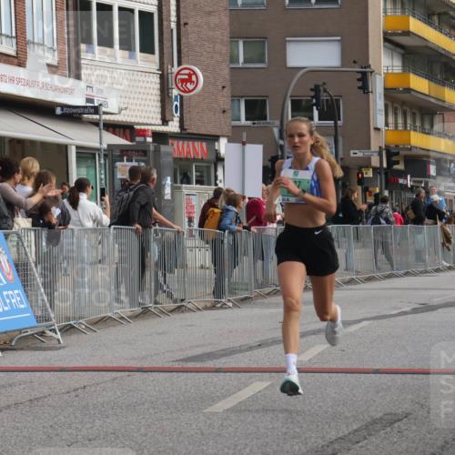 15.09.2024 - PSD Bank Halbmarathon Michael Strokosch http://msf.ph/oto/7082217 15.09.2024 11:19:17 Ziel 628, 640, 859, 887, 1070 meine-sportfotos.de