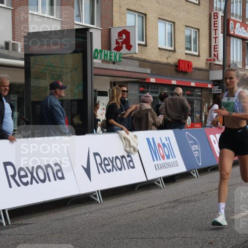 15.09.2024 - PSD Bank Halbmarathon Michael Strokosch http://msf.ph/oto/7082236 15.09.2024 11:19:18 Ziel 401, 628, 640, 859, 887, 1070 meine-sportfotos.de