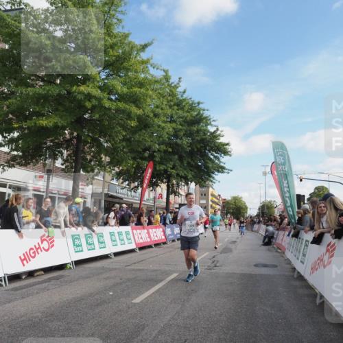 15.09.2024 - PSD Bank Halbmarathon Miley Keyser http://msf.ph/oto/7082238 15.09.2024 11:41:37 Ziel 768, 934, 943, 960, 1183, 1203, 1241, 1243, 1260, 1262, 1320, 1970, 2083, 2707, 2850 meine-sportfotos.de